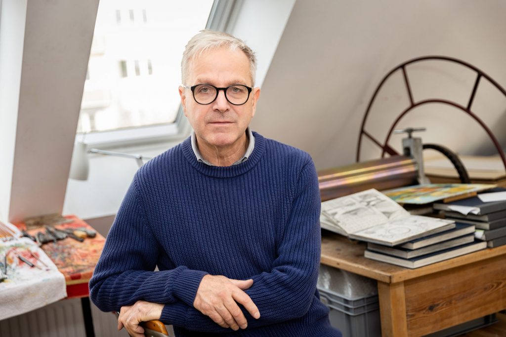 Frank Nitsche in seinem Atelier 2025 - Foto Christina Schubert